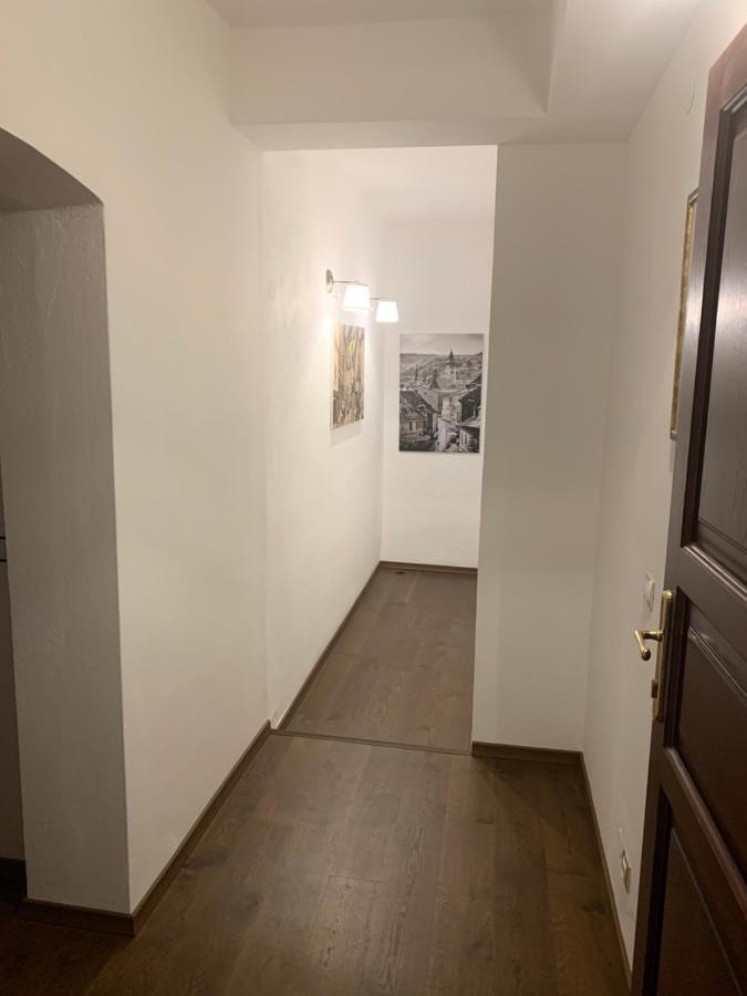 Apartman Pri Lyceu Banská Štiavnica エクステリア 写真